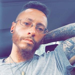 Meet your Posher, Julius